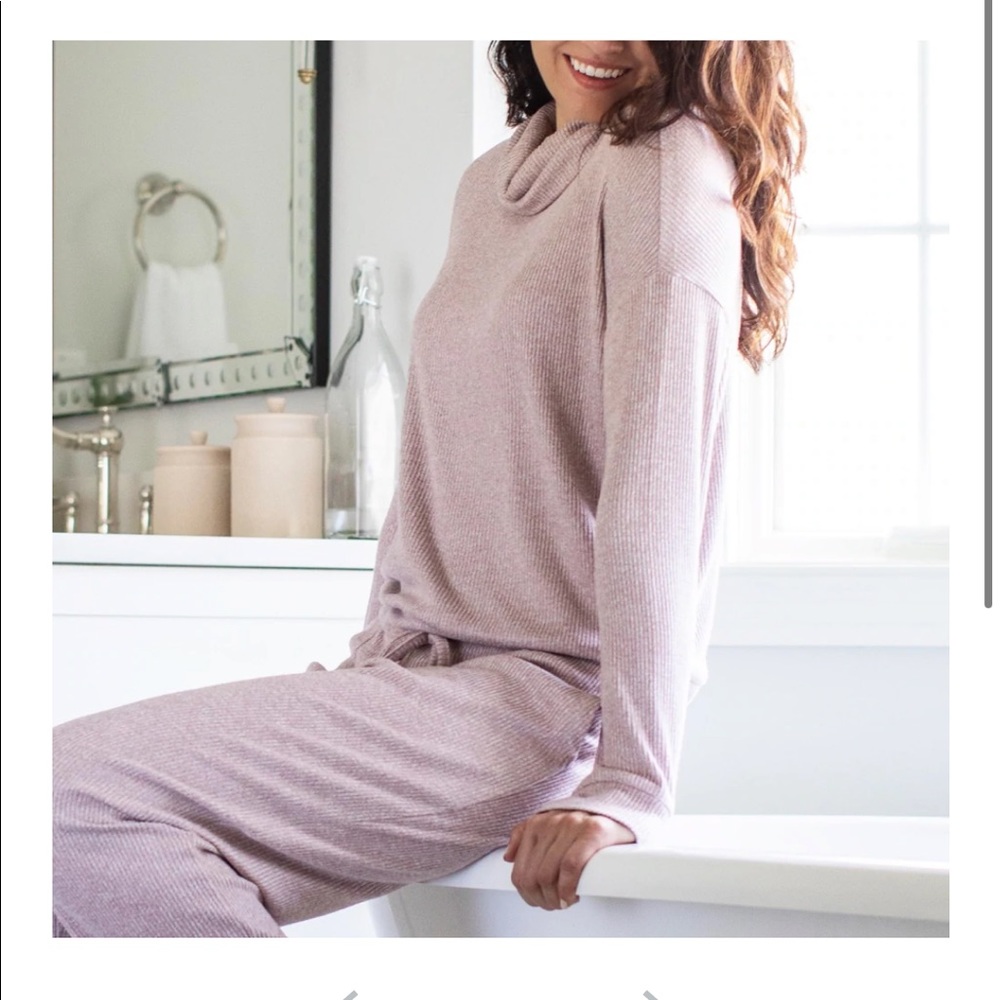 hello mello loungewear pajama set